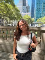 Sitter Profile Image: Summer F.