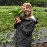 Sitter Profile Image: Maggie L.