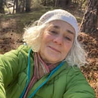 Sitter Profile Image: Valerie V.