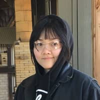 Sitter Profile Image: Yu Z.