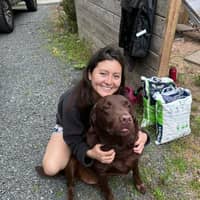 Sitter Profile Image: Selena C.