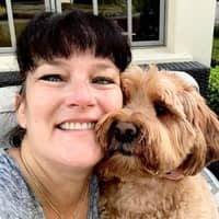 Sitter Profile Image: Holly O.