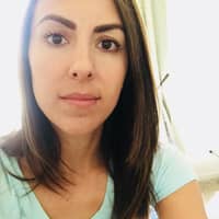 Sitter Profile Image: Elyse B.