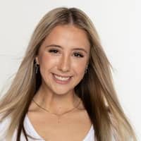 Sitter Profile Image: Alexis R.