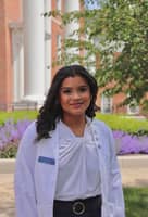 Sitter Profile Image: Haley C.