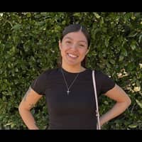 Sitter Profile Image: Genesis V.