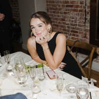 Sitter Profile Image: Summer F.