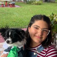 Sitter Profile Image: Jennifer V.