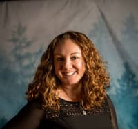 Sitter Profile Image: Christine M.