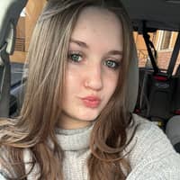 Sitter Profile Image: Vanna B.