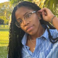 Sitter Profile Image: Myairah G.