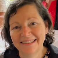 Sitter Profile Image: Donna C.