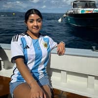 Sitter Profile Image: Viviana V.