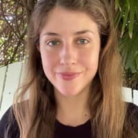 Sitter Profile Image: Sarah D.