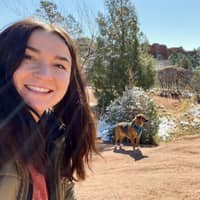 Sitter Profile Image: April K.