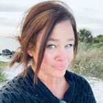 Sitter Profile Image: Tina F.