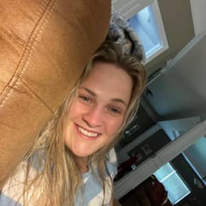 Sitter Profile Image: Madison A.