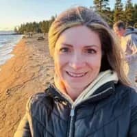 Sitter Profile Image: Valarie K.