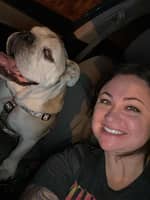 Sitter Profile Image: Laura V.