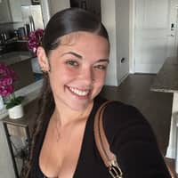 Sitter Profile Image: allyson b.