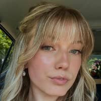 Sitter Profile Image: Katarina F.