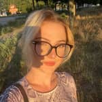 Sitter Profile Image: Alina J.