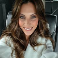 Sitter Profile Image: Wendy T.