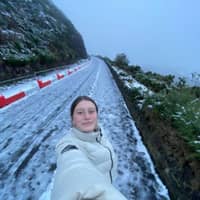 Sitter Profile Image: Laura D.