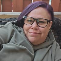 Sitter Profile Image: Elizabeth F.