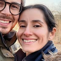 Sitter Profile Image: Laura D.