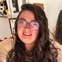 Sitter Profile Image: Erin S.