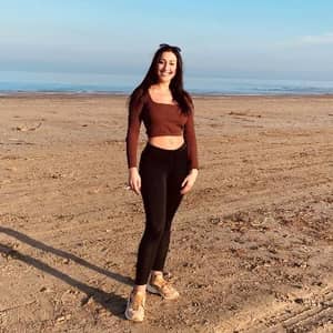 Sitter Profile Image: elena f.