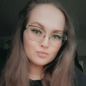 Sitter Profile Image: Simona M.