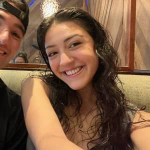 Sitter Profile Image: Nina S.