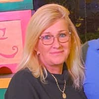 Sitter Profile Image: Sandra R.