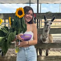 Sitter Profile Image: Alicia Kelsy B.