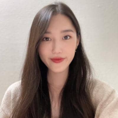 Sitter Profile Image: Soo A.