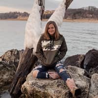 Sitter Profile Image: Stevie-Lynn V.