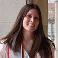 Sitter Profile Image: Emma U.