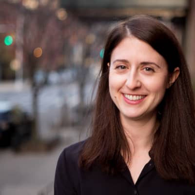 Sitter Profile Image: Erin B.
