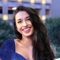 Sitter Profile Image: Anya R.