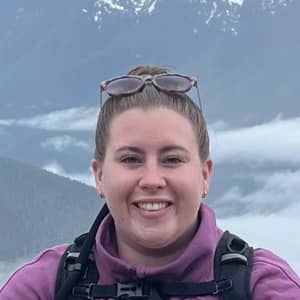 Sitter Profile Image: Lauren S.