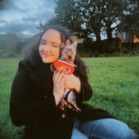 Sitter Profile Image: Klaudia D.