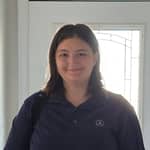 Sitter Profile Image: Abigail R.