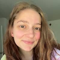 Sitter Profile Image: Hannah B.