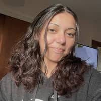 Sitter Profile Image: Amelia H.