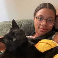 Sitter Profile Image: Janniry C.