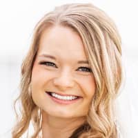 Sitter Profile Image: Lauren H.