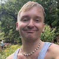 Sitter Profile Image: Roman V.