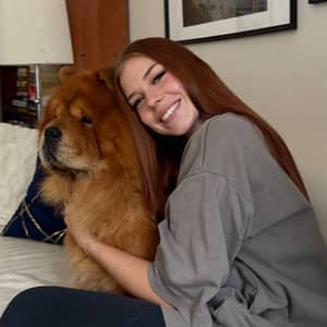 Sitter Profile Image: Lydia M.